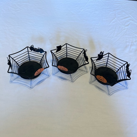 Halloween Pumpkin and Bat Metal Set of 3 Candle Holders - Picture 2 of 5